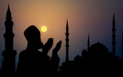 8 Doa Bulan Ramadhan yang Harus Dibaca